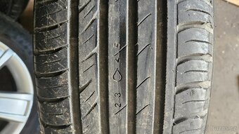 195/65R15 - 2