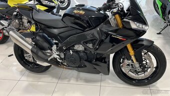 Aprilia Tuono v4 factory 2023 - 2