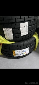 Pirelli zero corsa 245/35 R19 - 2