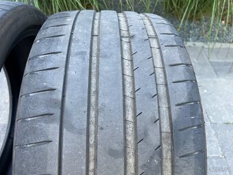 275/35 R21 Michelin Pilotsport 4S - 2
