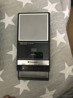 Retro přenosný magnetofonový přehrávač v originál krabici - 2
