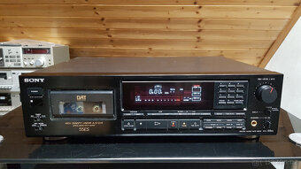 Sony DTC-55ES DAT recorder k servisu - 2