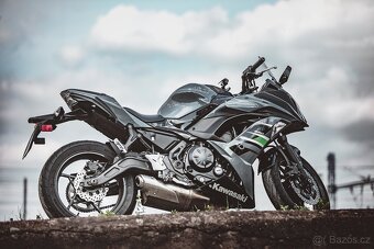 Kawasaki ninja 650 - 2