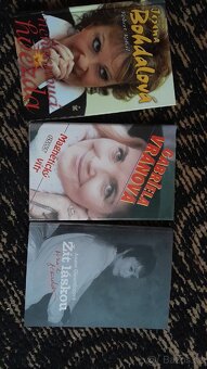 Retro a staré knihy - pro ženy i pro muže, dom. lékař - 2