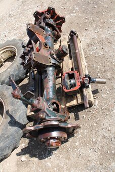Zetor 7245 7745 přední náprava převodovka kola kardan 1 - 2