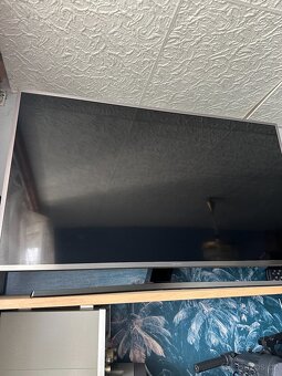 LED TV Samsung 4K UE40MU6452U - 2