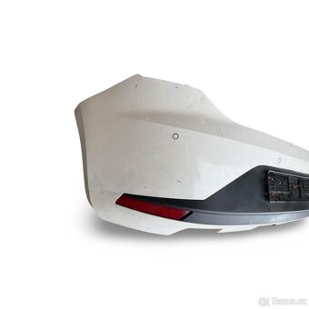 Zadní nárazník bíla perleť LS9R Seat Leon r.v. 2014 - 2