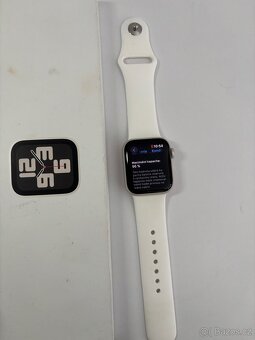 Apple watch SE 2023 40mm - 96% baterie - 2