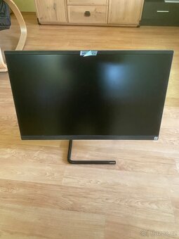 Stolní počítač Lenovo IdeaCentre AIO 3 – i3, 8 GB RAM, 256 G - 2