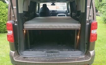 Spací vestavba do Proace, Traveller, Spacetourer, - 2