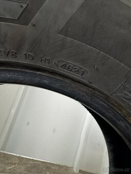 2x zimní pneu Hankook Winter icept LV 235/65 R16C DOT 4621 - 2
