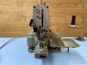 Knoflíkovací šicí stroj JUKI mb 373 - 2