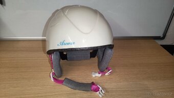 2x dětská helma na lyže - 2