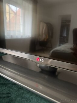 Televize 42" LG 42LB650V - 2