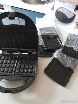 Rohnson 3 in 1 Sandwich maker - 2