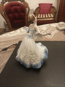 Porcelánová soška - 2