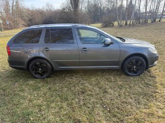 Škoda octavia 2 2.0tdi 103kw DSG - 2