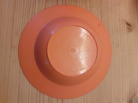 Retro plastové talíře - 2