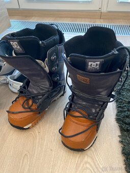 Snowboard vybavení - 2