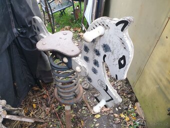 Pérák dětský hřiště - 2