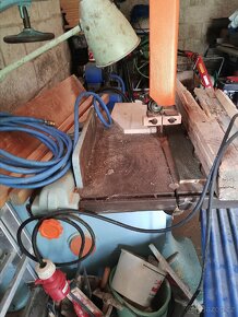 Litinová pásová pila - 2