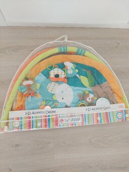 Baby Fehn krásná 3D aktivity deka Forest 0+ - 2