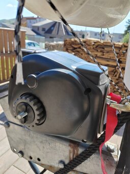 Naviják elektrický lodní 12V - 2