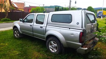 Nissan Navara - 2