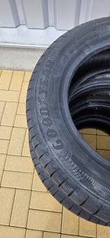 Nové letní pneu 185/60 R15, H84 Goodyear - 2