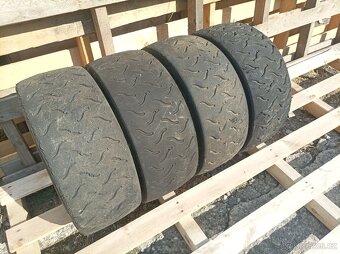 Slicky Dunlop SP Sport 215/45 R15 - 2