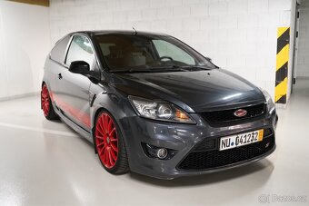 Ford Focus 2.5 ST - 2