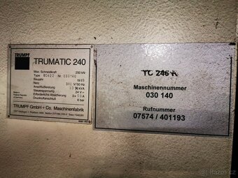 TRUMPF TRUMATIC 240 - vysekávací stroj - 2