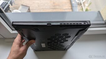ASUS TUF A17, R7 5800H, RTX 3070 - 2