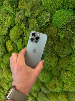 iPhone 15 PRO 256GB CZ TOP STAV - 2