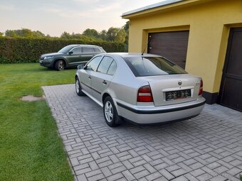 ŠKODA OCTAVIA SLX 1,8 i 20V, TOP STAV - 2