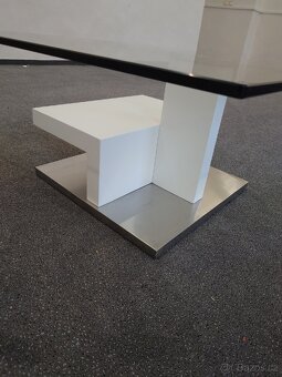 Konferenční stůl 80x80cm - 2