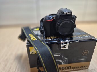 Set Nikon D5600 s objektivem 18–55mm VR - 2