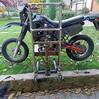 Motardy Yamaha DT 125R - 2