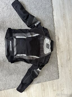 Moto výstroj spark - 2
