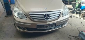 Mercedes-benz B200 - 2