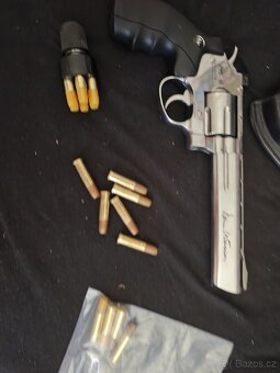 Airsof Revolver Dan Wesson 6" - 2