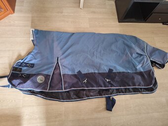 deky na přepravu či jako stájovky - 125 a 135 cm - 2