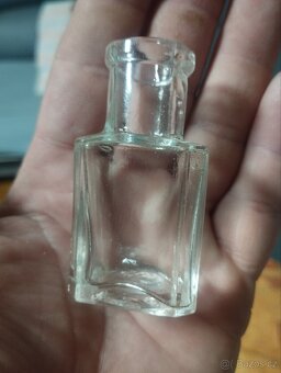 Staré lahvičky z kalamářů - 2