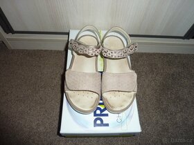 Dívčí kožené sandály Primigi vel. 33 (210 mm) - 2