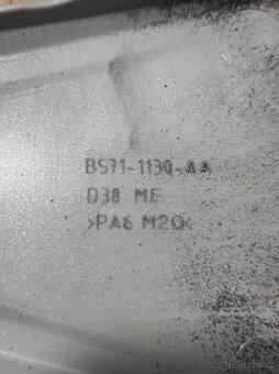 1 kus poklice Ford Focus III. (16") - 2