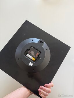 Nástěnné hodiny - 2