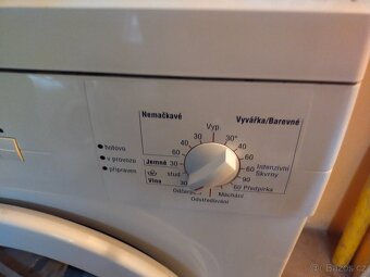 Prodám KVALITNI plně funkční SLIM pračku zn.BOSCH--DOVEZU-- - 2