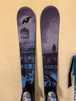 Freestyle lyže Nordica + lyžařské boty Nordica + hole - 2