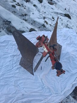 Pluh s nastavovácím tělesem tera vari - 2