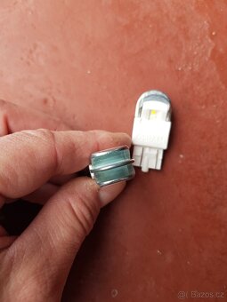 LED žárovky OSRAM 5W - 2